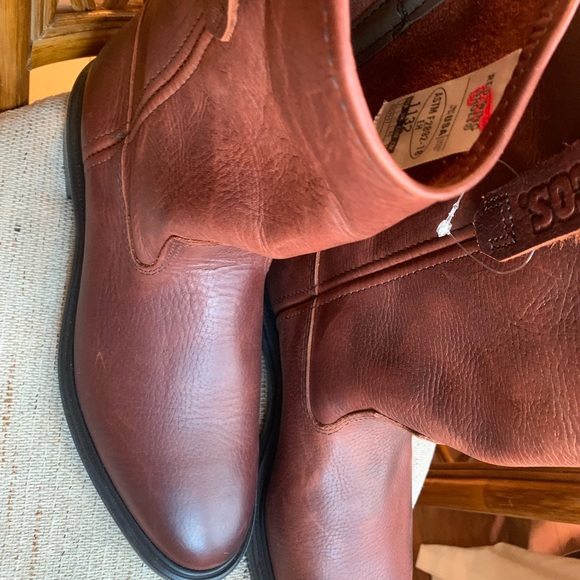 Red Wing Boots 1132 SUPERSOLE®MEN'S 11-INCH SOFT TOE PULL-ON SIZE 11 D. - Picture 6 of 8